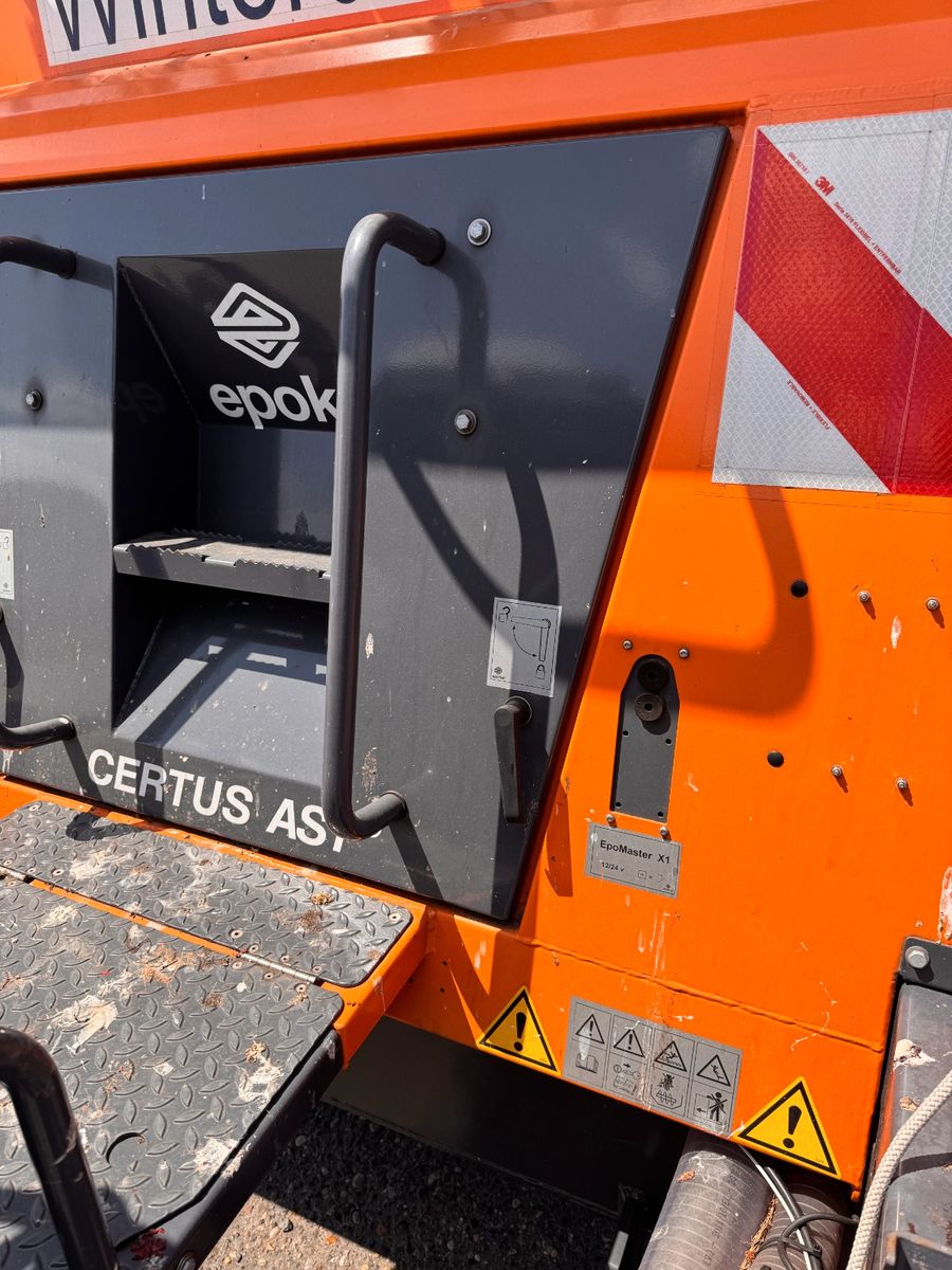 ANDERE – Abrollaufbau Salzstreuer Diesel Separat Motor - Bild 9