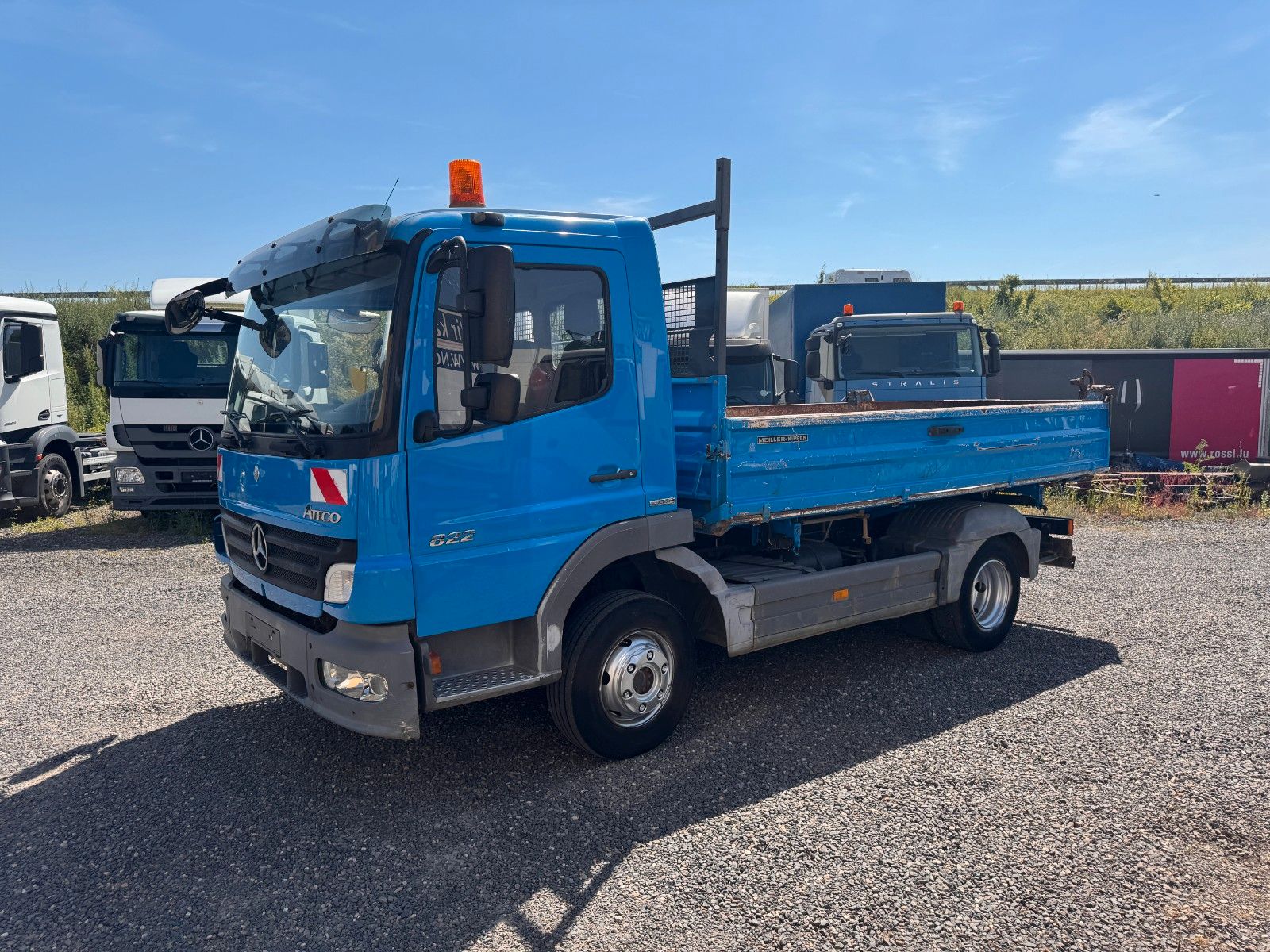 MERCEDES-BENZ – 822 4X2 Meiller 3 Seitenkipper nur Export - Bild 1