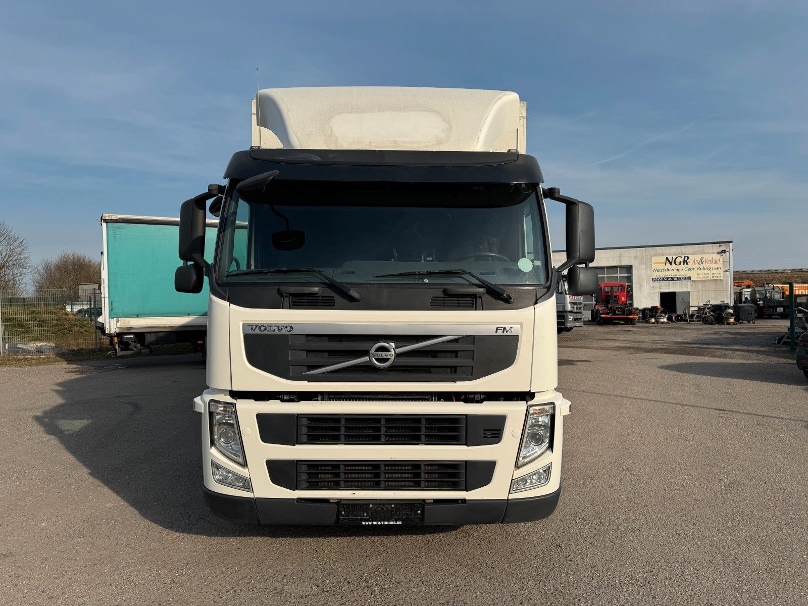 VOLVO – FM 410 6X2 Kühlkoffer mit Carrier Diesel & Strom - Bild 5