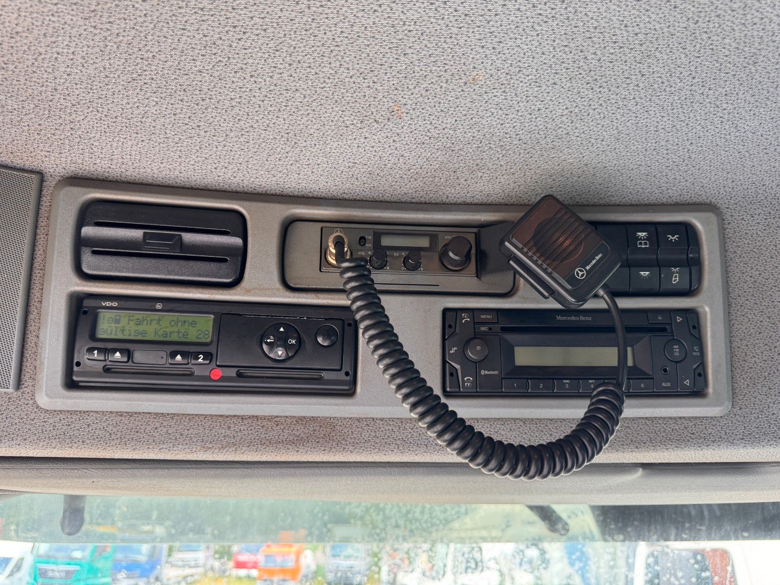 MERCEDES-BENZ – 2541 6X2 Abroller Meiller mit Kran Atlas & Funk - Bild 8