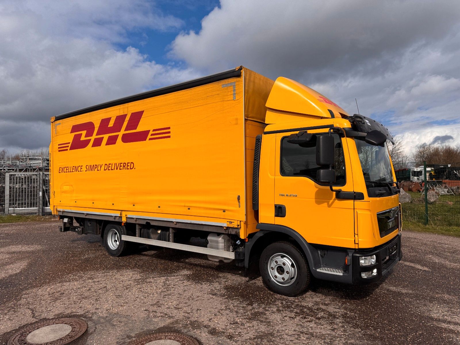 MAN – 8.250 4x2 | Tautliner | 6 Zylinder | LBW | AHK - Bild 22