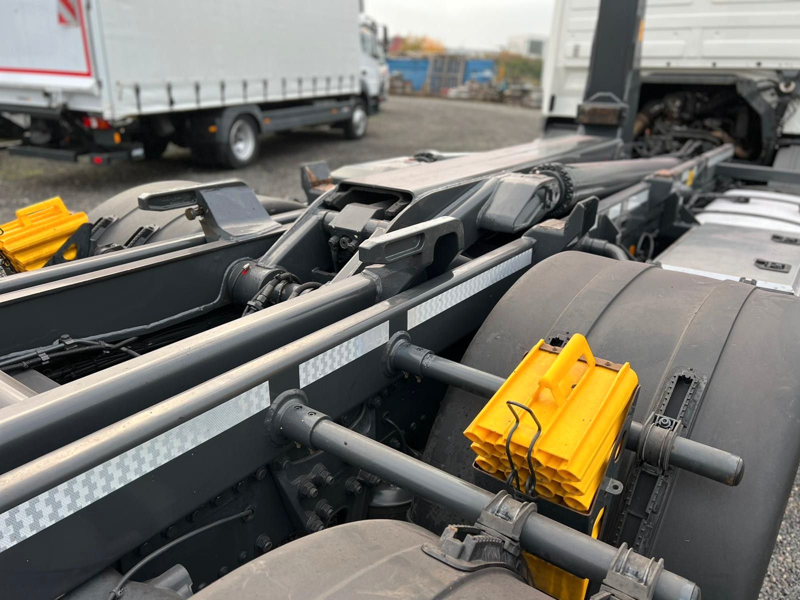 MERCEDES-BENZ – 2541 6X2 Meiller RK 20.65 Funk | Top Zustand! - Bild 17