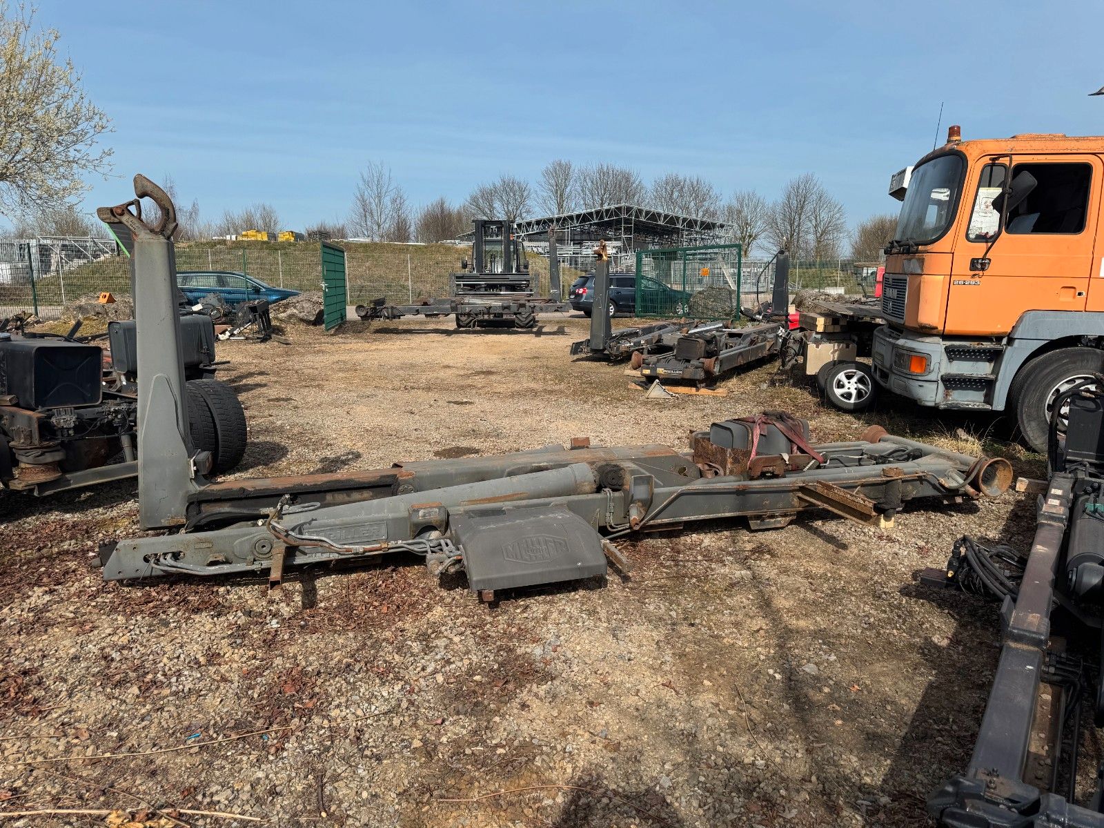 ANDERE – Meiller RK 19.60 Abrollaufbau 6X4 3,90 Radstand - Bild 4