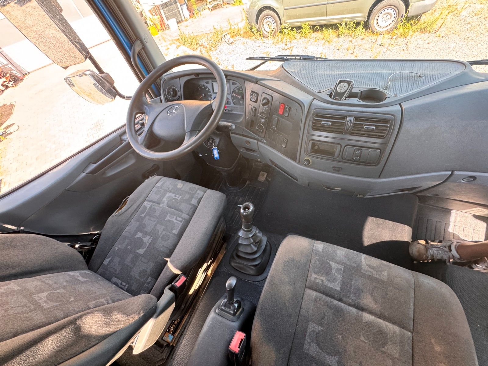 MERCEDES-BENZ – 822 4X2 Meiller 3 Seitenkipper nur Export - Bild 3