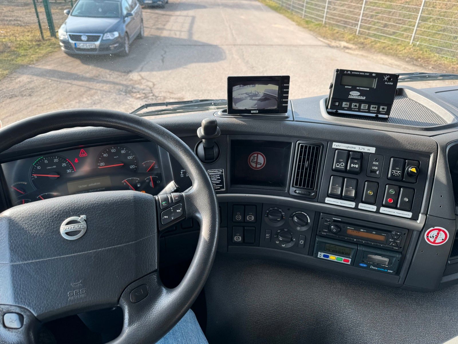 VOLVO – FM 410 6X2 Kühlkoffer mit Carrier Diesel & Strom - Bild 13