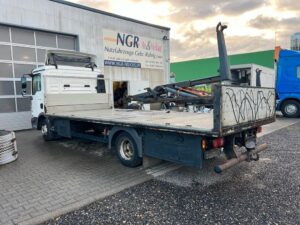 MAN – 8.180 4X2 offene Pritsche - Bild 1