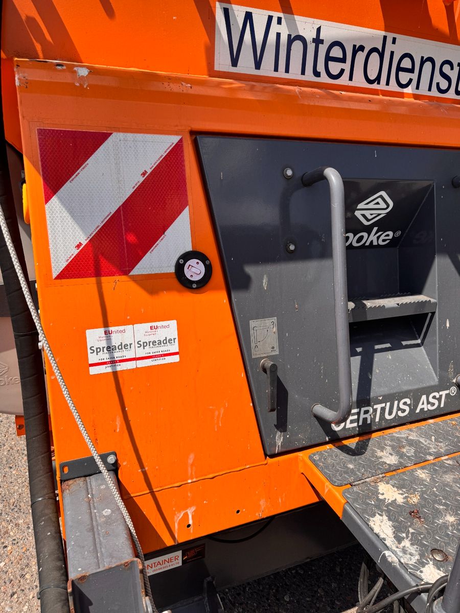 ANDERE – Abrollaufbau Salzstreuer Diesel Separat Motor - Bild 10