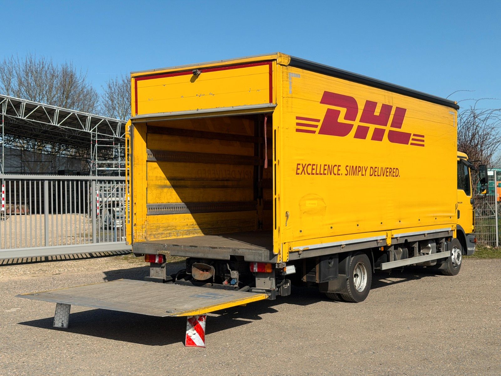MAN – 8.250 4x2 | Tautliner | 6 Zylinder | LBW | AHK - Bild 6