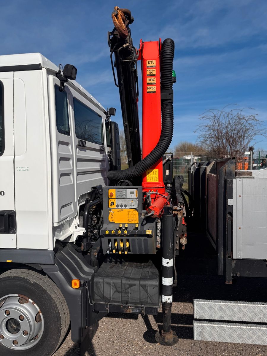 MAN – 8.220 4X2 Pritsche mit Kran & Funkbedienung - Bild 32