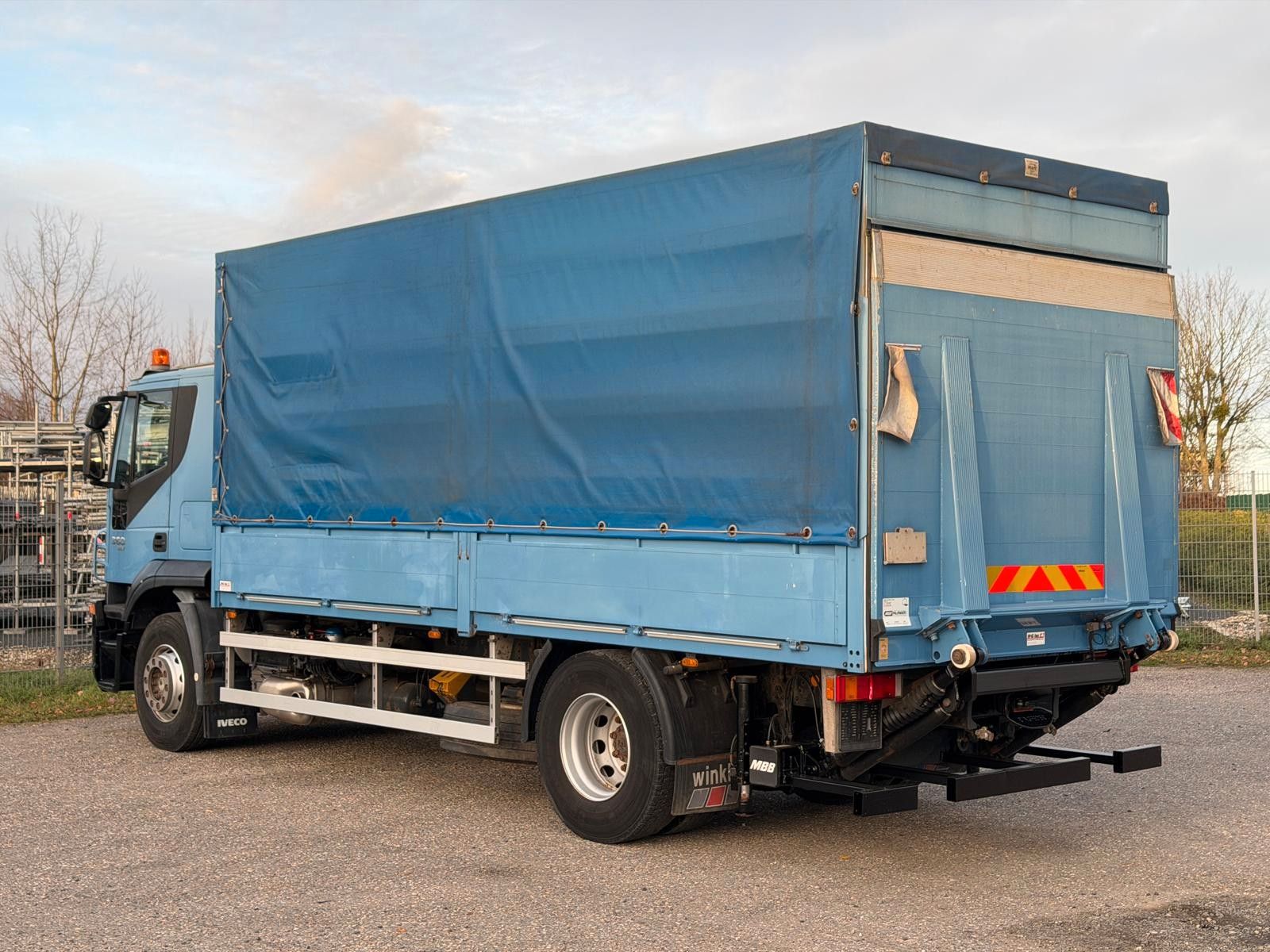 IVECO – 190S36/9 Stralis Pritsche & Hebebühne 3 to. TOP - Bild 11