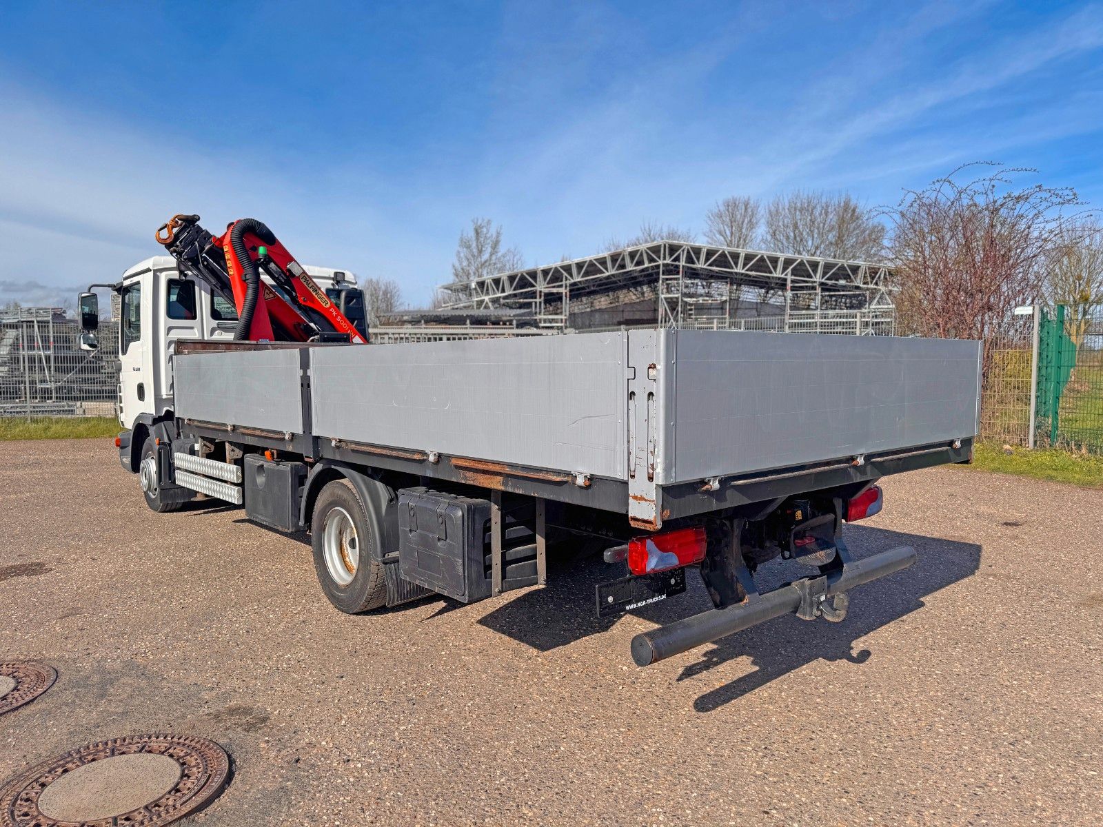 MAN – 8.220 4X2 Pritsche mit Kran & Funkbedienung - Bild 31