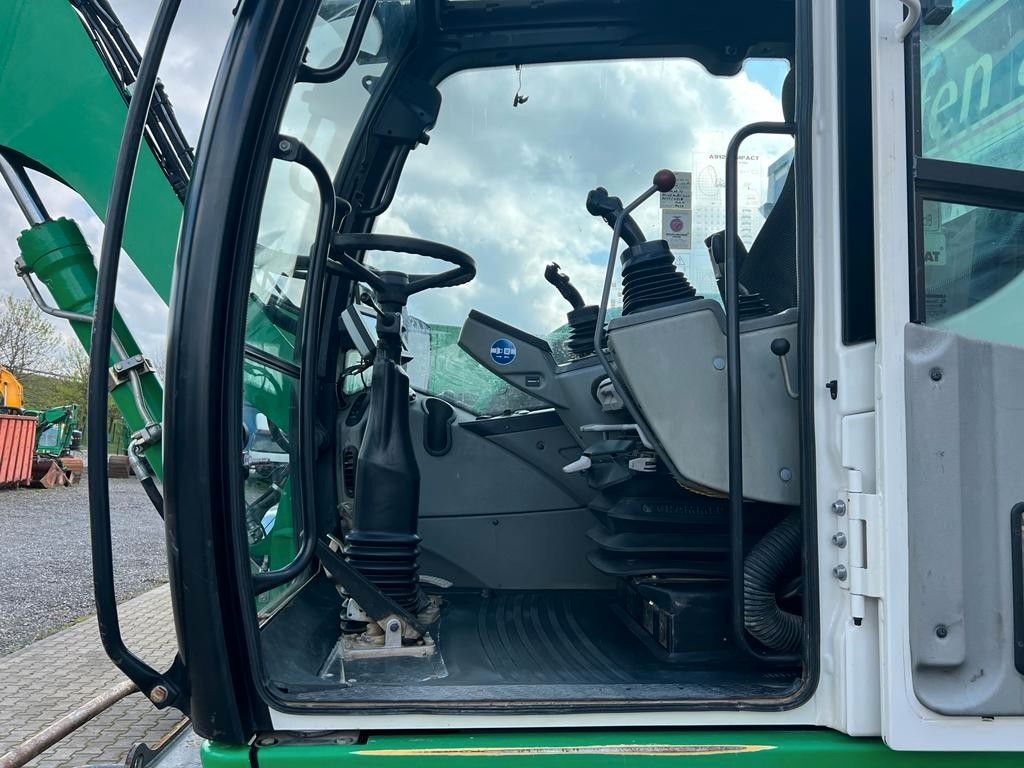 LIEBHERR – A 912 Compact guter Zustand - Bild 6