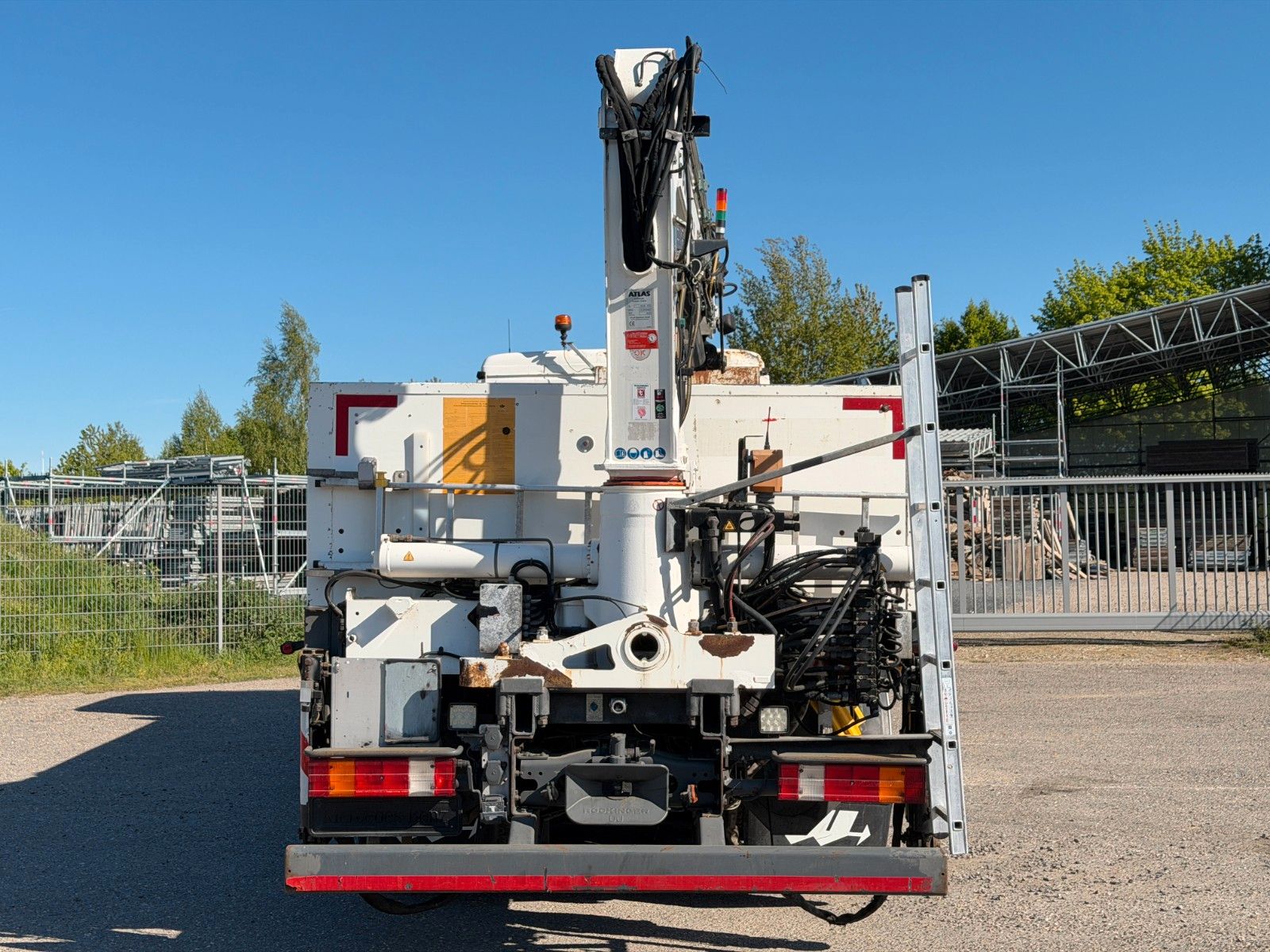MERCEDES-BENZ – 2541 6x2 Pritsche Kran Atlas 135.2E Funk LA NLA - Bild 12