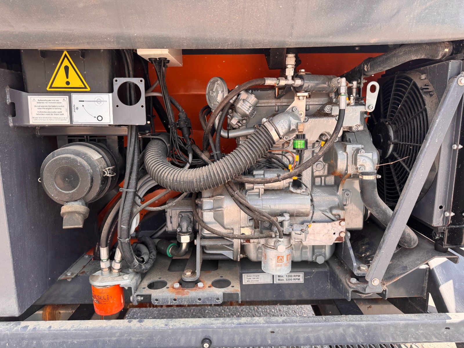 ANDERE – Abrollaufbau Salzstreuer Diesel Separat Motor - Bild 14