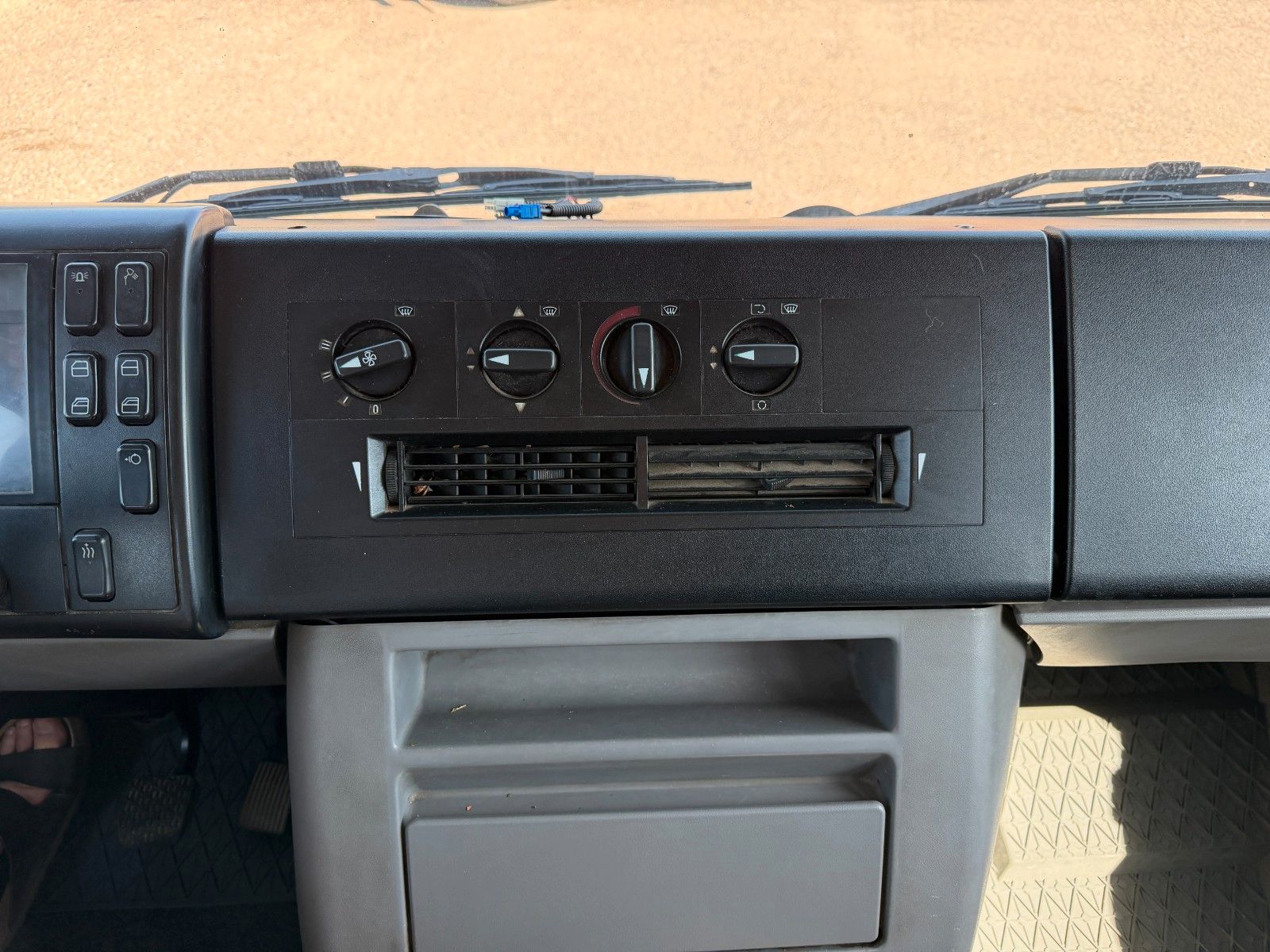 MERCEDES-BENZ – 816 D | Doka | Sperrdiff. | Ladebordwand | AHK - Bild 17