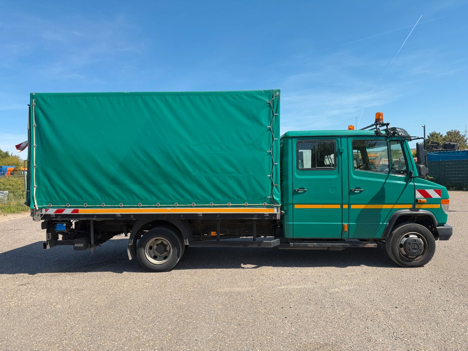 MERCEDES-BENZ – 816 D | Doka | Sperrdiff. | Ladebordwand | AHK - Bild 3