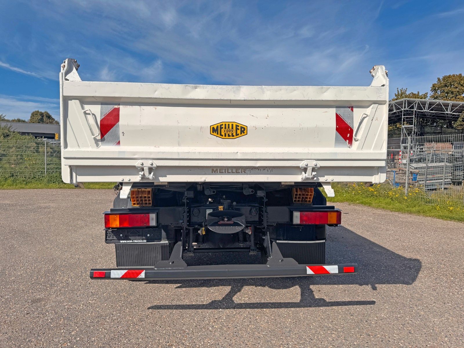 IVECO – 190-36 4X2 Meiller 3 Seitenkipper guter Zustand - Bild 9
